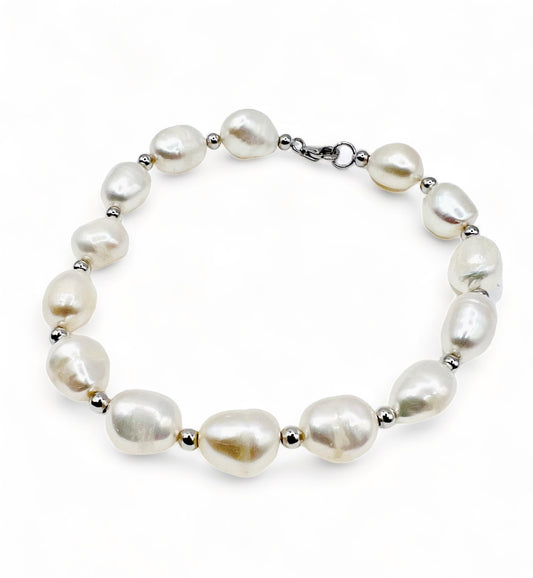 8-9mm WHITE FRESHWATER PEARL BRACELET