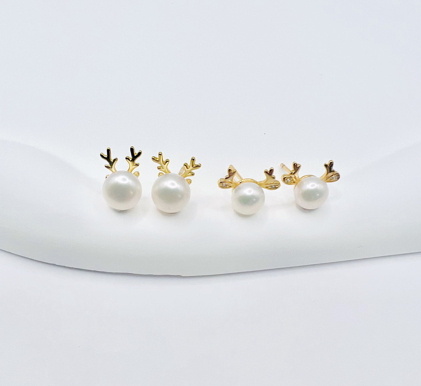 ALMA 6.5-7mm FRESHWATER PEARL EARRINGS