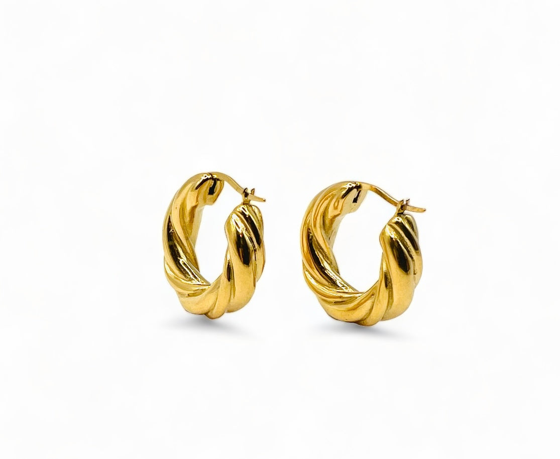 Ellie Hoop Earrings - Gold