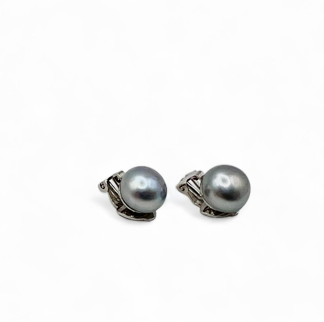 Clip on Fresh Water Pearl with 10mm Button Cultured Fresh Water Earrings -Black