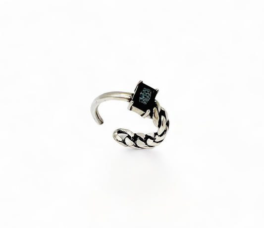 MAKAYLA SILVER RING - BLACK