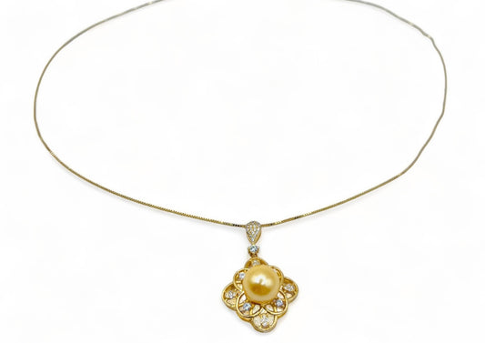 Aurora Pearl Necklace - Gold