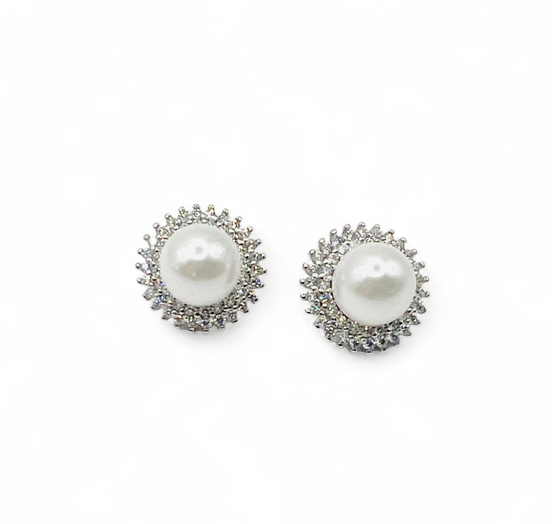 Layla Earrings - White Fresh water Pearl