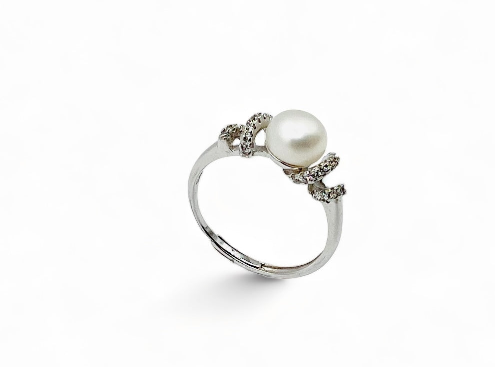 MALLORY PEARL RING - WHITE