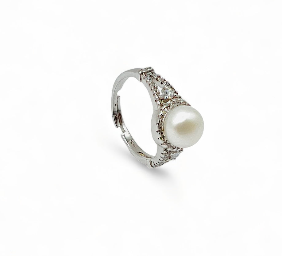 MAIA PEARL RING